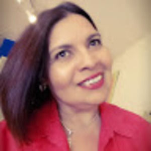 Meet your Posher, Carolina